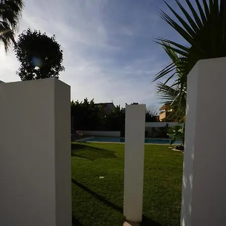 Eden Luxury Villa